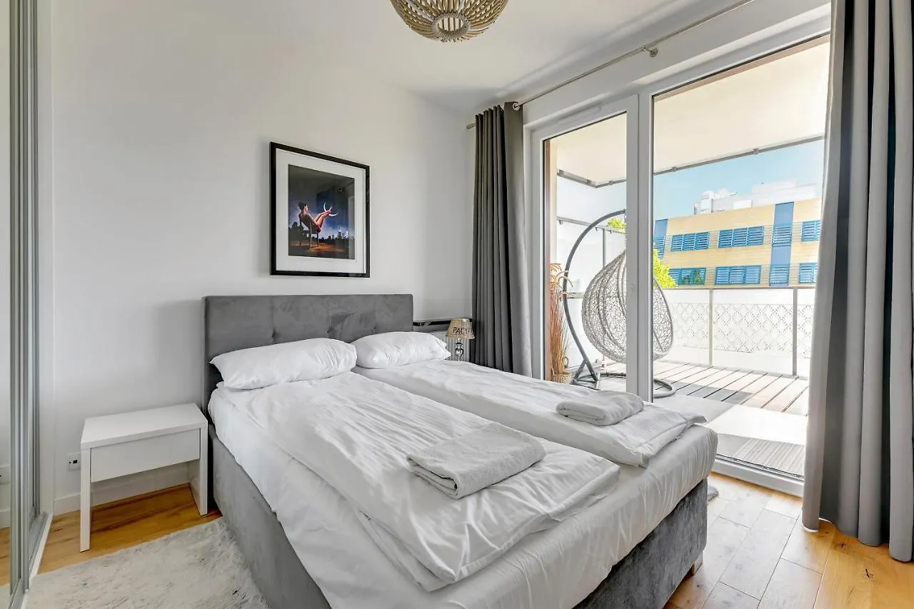 Grand Apartments - Apartament Tre Mare - By The Sea Gdansk 0*,  Poland